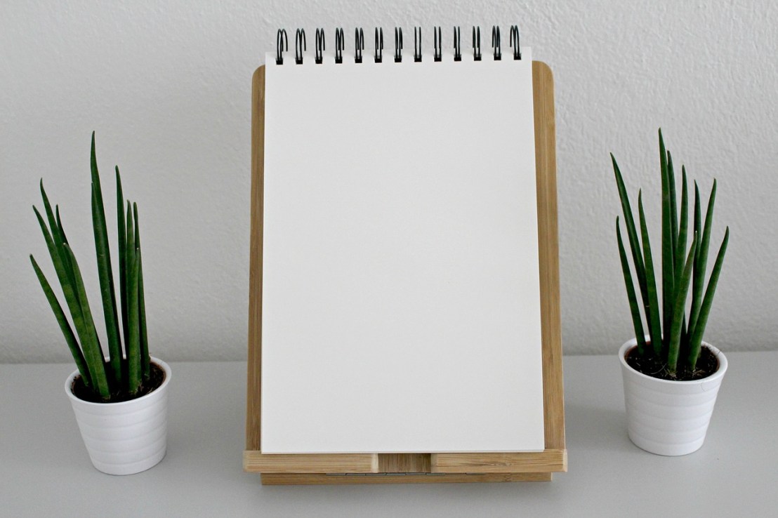 notebook-2465914_1280