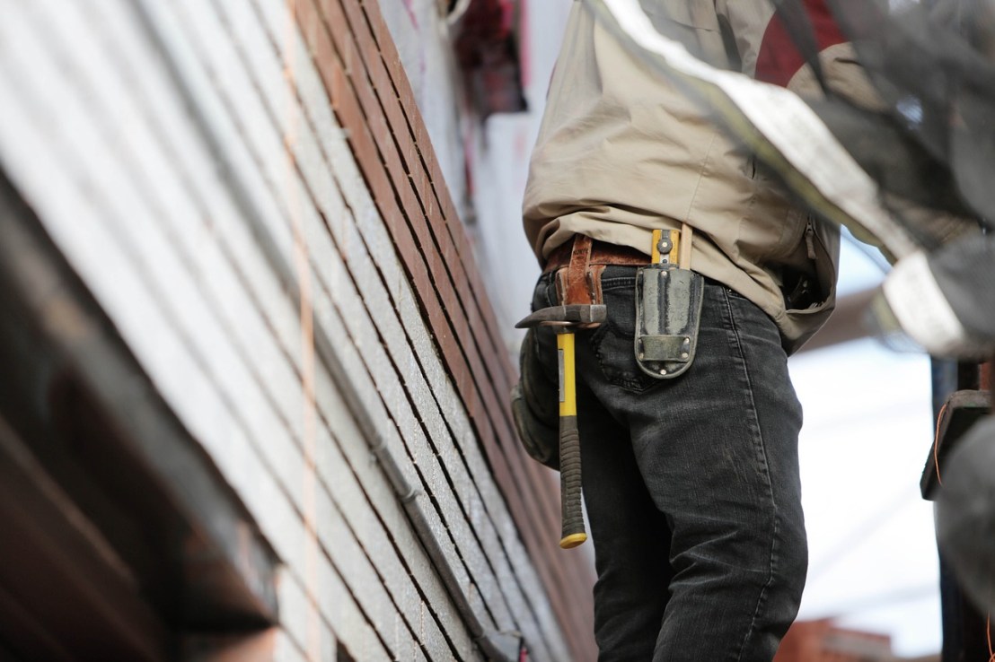 construction-worker-569149_1280(1)