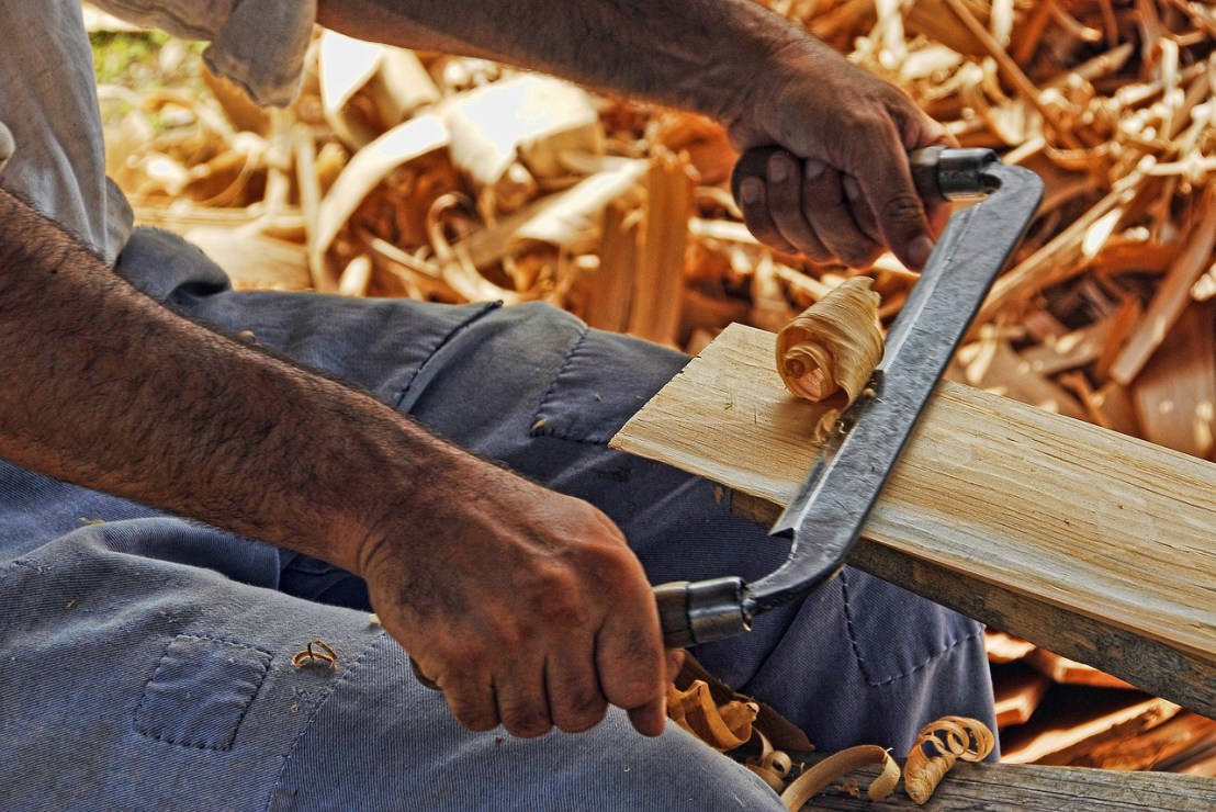 wood-working-2385634_1280(3)