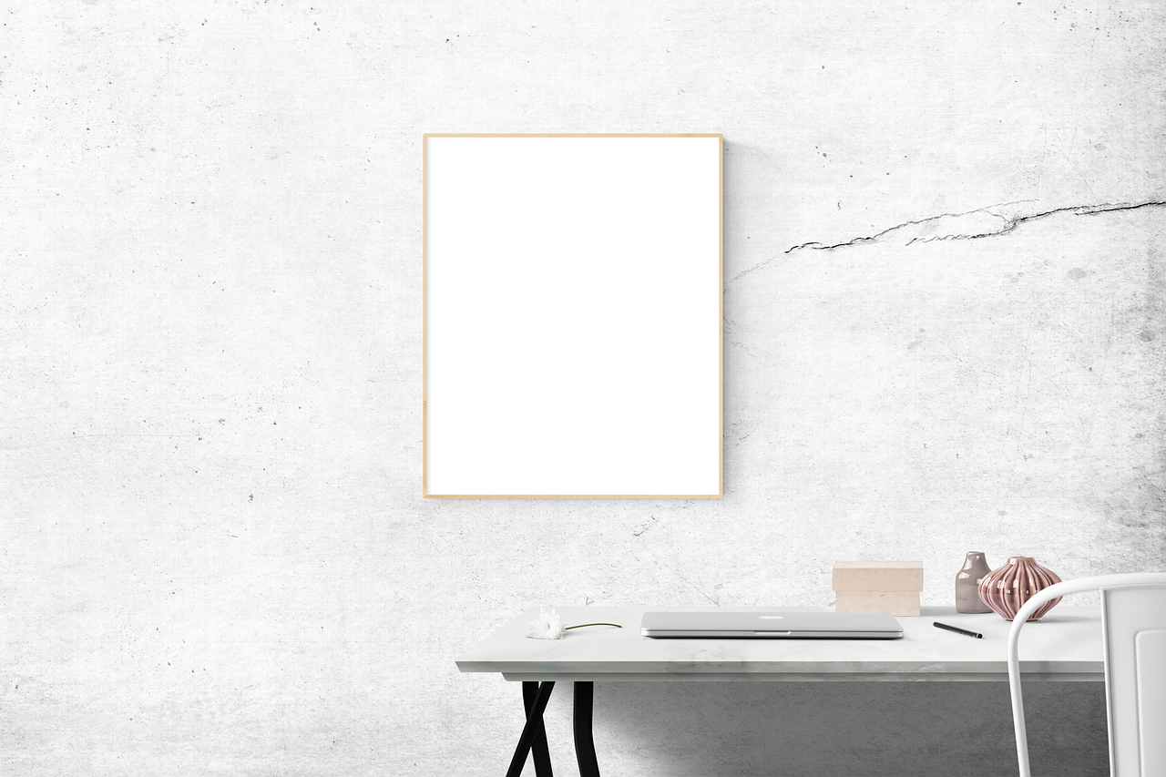blank-1868502_1280(1)
