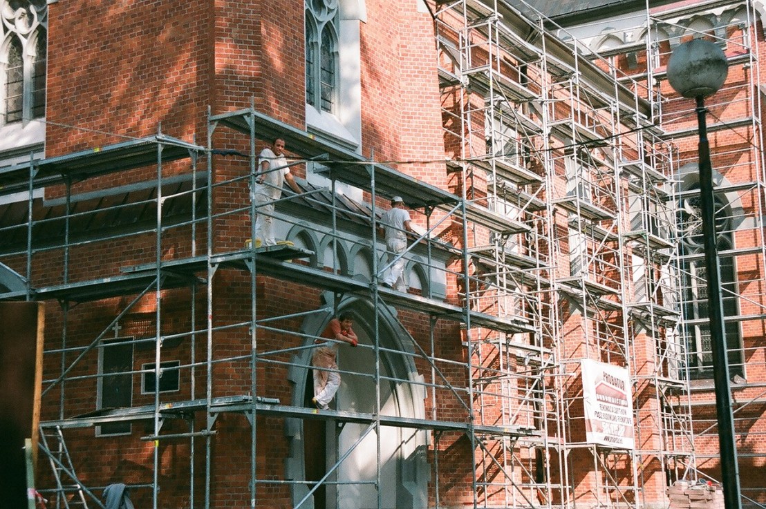 Tout ce qu&rsquo;il faut savoir avant de choisir un artisan dans le&nbsp;bâtiment